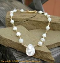 Mother of Pearl Drop Necklace